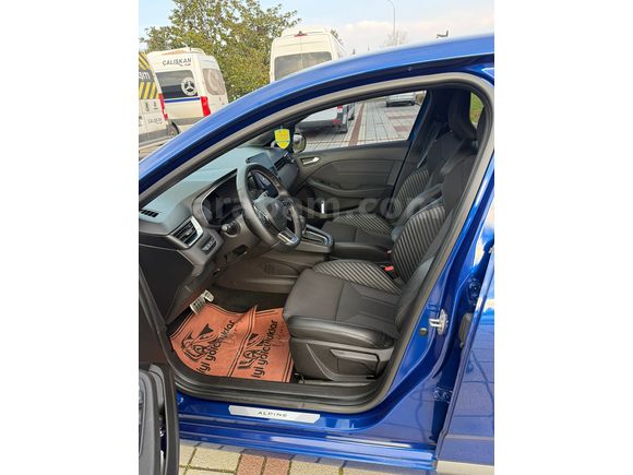 Sahibinden Renault Clio 1.0 TCe Techno Esprit Alpine 2024 Model 