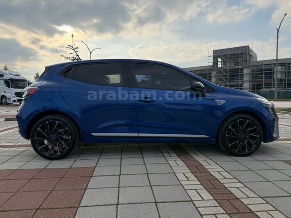 Sahibinden Renault Clio 1.0 TCe Techno Esprit Alpine 2024 Model 
