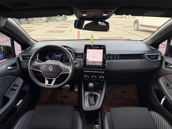 Sahibinden Renault Clio 1.0 TCe Techno Esprit Alpine 2024 Model 