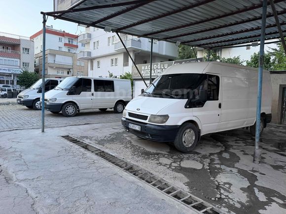 Galeriden Ford Transit 350 L 2005 Model Batman