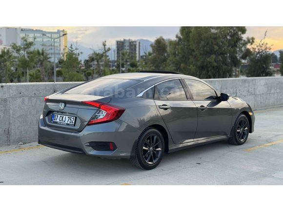 Galeriden Honda Civic 1.6i VTEC Eco Elegance 2021 Model Antalya 