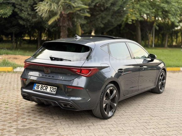 CUPRA LEON İLK SAHİBİNDEN HATASIZ - TRAMERSİZ -SUNROUF