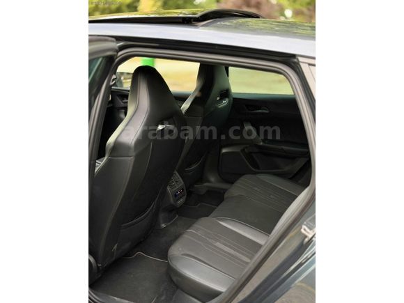 CUPRA LEON İLK SAHİBİNDEN HATASIZ - TRAMERSİZ -SUNROUF
