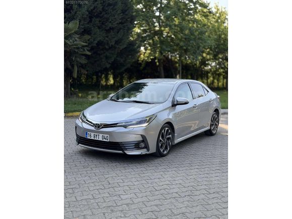 A CARS'tan TOYOTA COROLLA 50.YIL PAKET