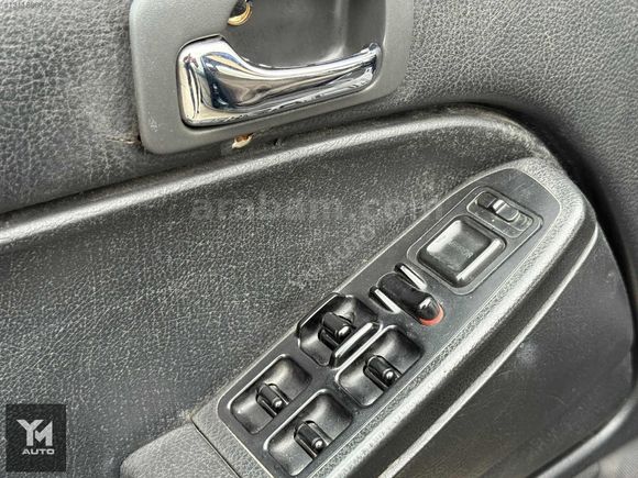 YM AUTO 1993 HONDA ACCORD 2.0 EX MANUEL