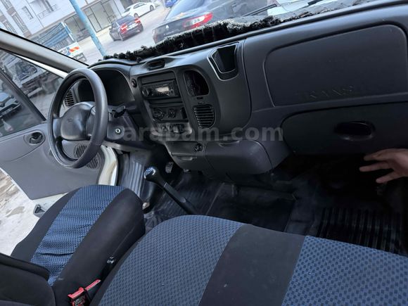 Galeriden Ford Transit 300 S 2006 Model Batman