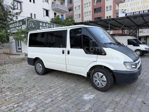 Galeriden Ford Transit 300 S 2006 Model Batman