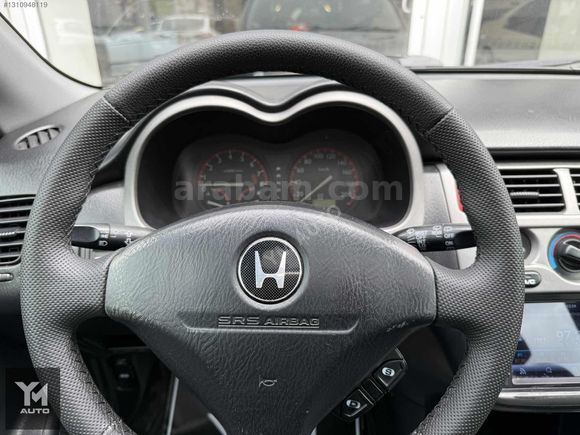 YM AUTO 2005 HONDA HR-V 4WD
