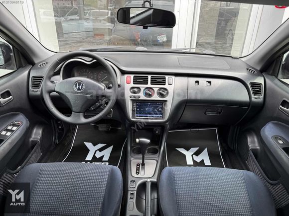 YM AUTO 2005 HONDA HR-V 4WD
