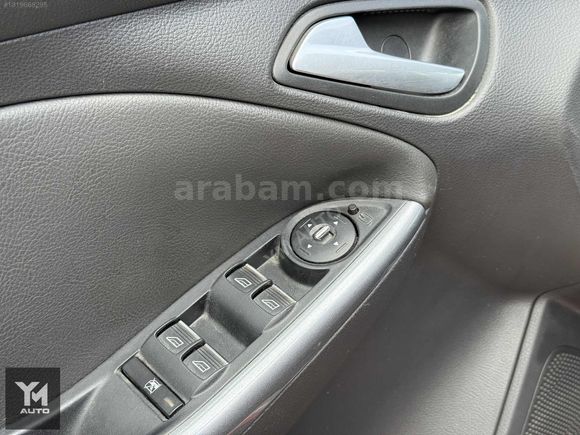 YM AUTO 2011 FORD FOCUS 1.6 SCTI TİTANİUM 182 HP K. ISITMA