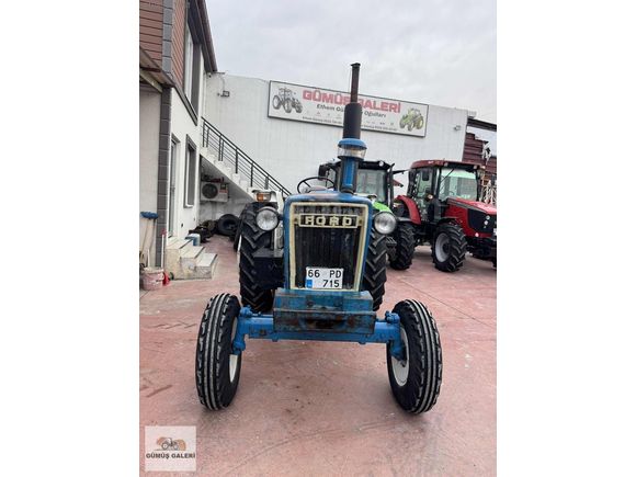 GÜMÜŞ GALERİDEN EFSANE FORD 6600