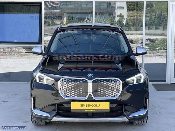ŞİMŞEKOĞLU'DAN 2024 BMW İX1 HATASIZ TRAMERSİZ MOCHA DERİ %20 KDV