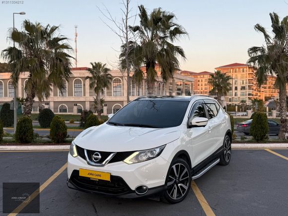 JORACARS NİSSAN QASHQAI HATASIZ BOYASIZ CAM TAVAN 360 KAMERA