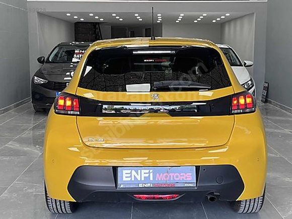 ENFİ'DEN 2022 PEUGEOT 208 PRİME SELECTİON E-TOGGLE 65 KM HATASIZ