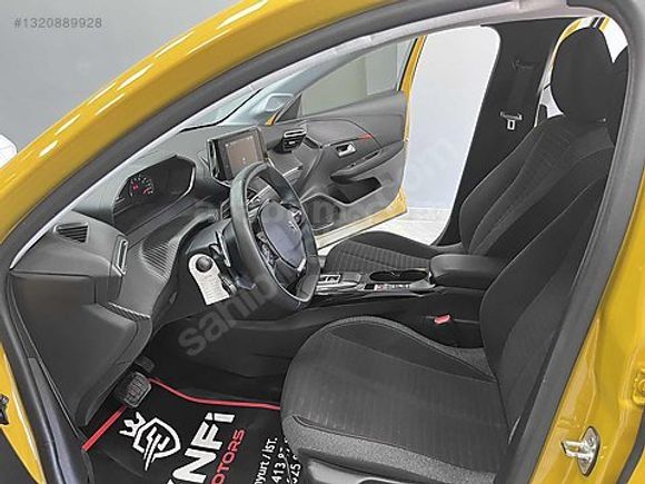 ENFİ'DEN 2022 PEUGEOT 208 PRİME SELECTİON E-TOGGLE 65 KM HATASIZ