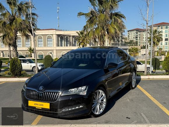 JORACARS 2023 SKODA SUPERB PRESTİGE İÇİ BEJ MAKAM 4 K. ISITMA