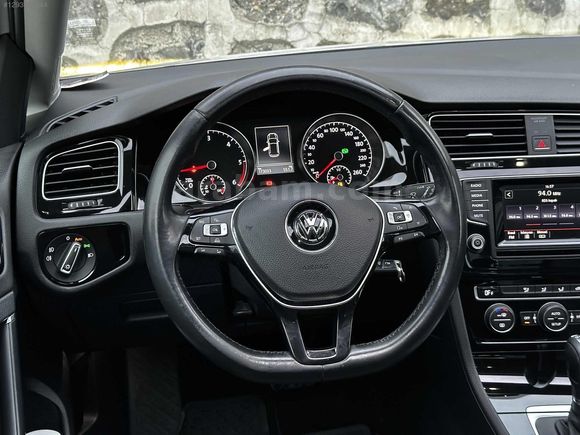 2013 VW GOLF HİGHLİNE 1.6 TDİ BLUEMOTİON CAMTAVAN
