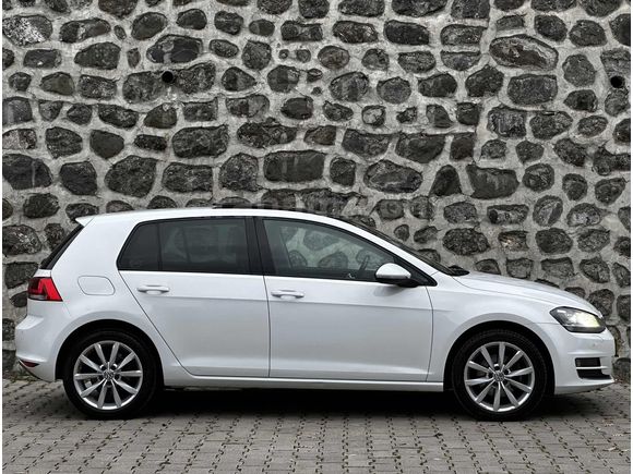 2013 VW GOLF HİGHLİNE 1.6 TDİ BLUEMOTİON CAMTAVAN