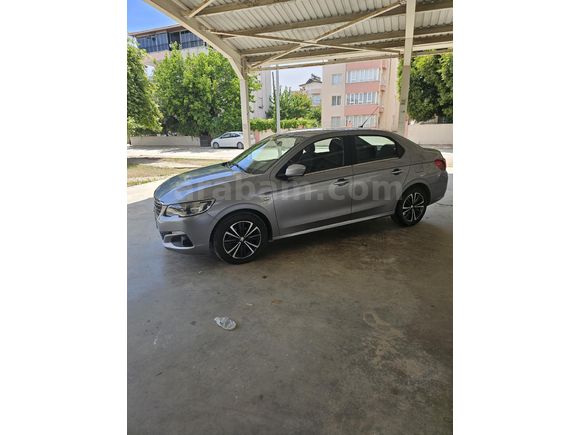Sahibinden Peugeot 301 1.6 HDi Allure 2017 Model  212.000 km Gri aracım temizdir.kesinlikle değişeni boyası yoktur.