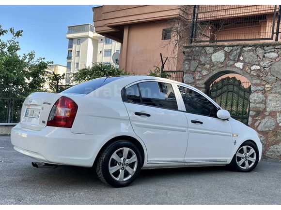 Sahibinden Hyundai Accent Era 1.5 CRDi Mode 2011 Model 