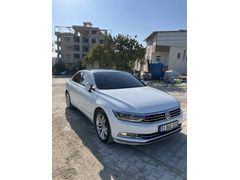 Sahibinden Volkswagen Passat 1.6 TDi BlueMotion Highline 2017 Model  205.000 km Beyaz