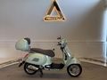 DERMAN AUTO HATASIZ 70KM DE VESPA GTS250 MİNT YEŞİL ÇANTALI