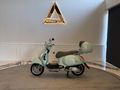 DERMAN AUTO HATASIZ 70KM DE VESPA GTS250 MİNT YEŞİL ÇANTALI