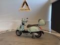 DERMAN AUTO HATASIZ 70KM DE VESPA GTS250 MİNT YEŞİL ÇANTALI