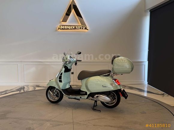 DERMAN AUTO HATASIZ 70KM DE VESPA GTS250 MİNT YEŞİL ÇANTALI