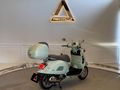 DERMAN AUTO HATASIZ 70KM DE VESPA GTS250 MİNT YEŞİL ÇANTALI