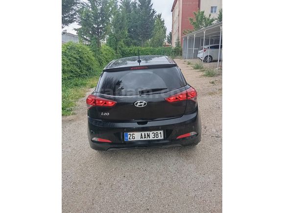 Temiz Aile Arabası Düşük Km Hasarsız