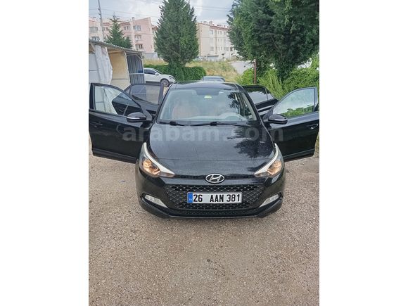 Temiz Aile Arabası Düşük Km Hasarsız