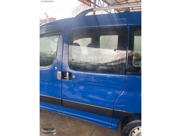 CITROEN BERLİNGO SOL ARKA KAPI ORJİNAL ÇIKMA