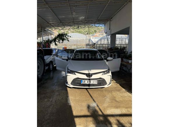 Sahibinden Toyota Corolla 1.6 Flame X Pack 2020 Model 