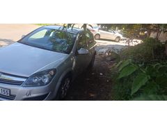 Sahibinden boyasız değişensiz Opel Astra 1.6 Enjoy Plus 2012 Model Isparta 167.000 km Gri (Gümüş)