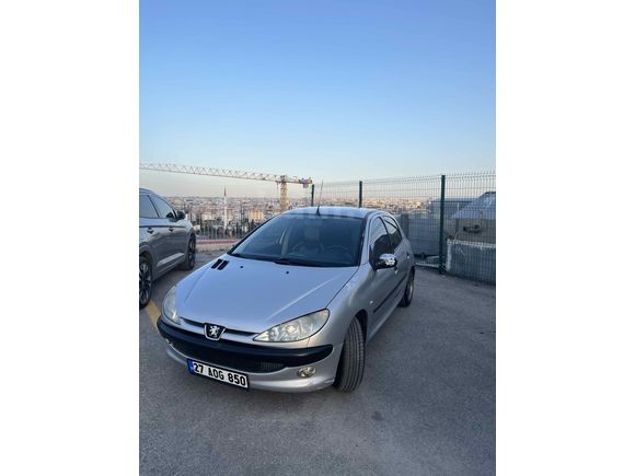Sahibinden Peugeot 206 1.4 X-Design 2006 Model 
