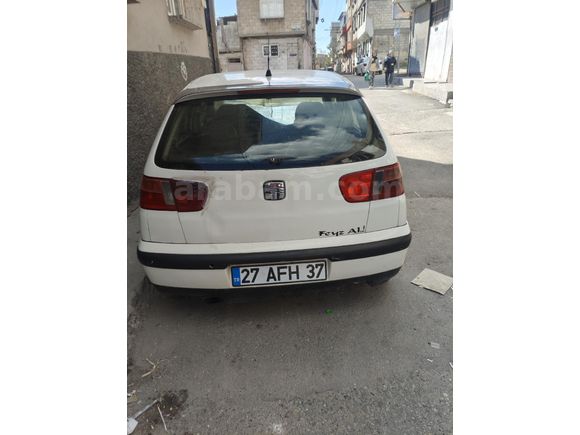 Sahibinden Seat Ibiza 1.6 Stella 2000 Model