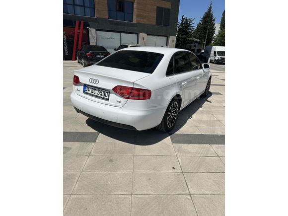 Sahibinden Özel Seri Audi A4 Sedan 2.0 TDI 2011 Model 
