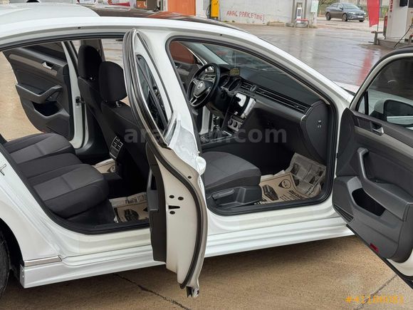 BERBEROĞLU/2015/B8/1.4TSİ/MANUEL/TAVAN-BAGAJ/KAPUT ORJİNAL