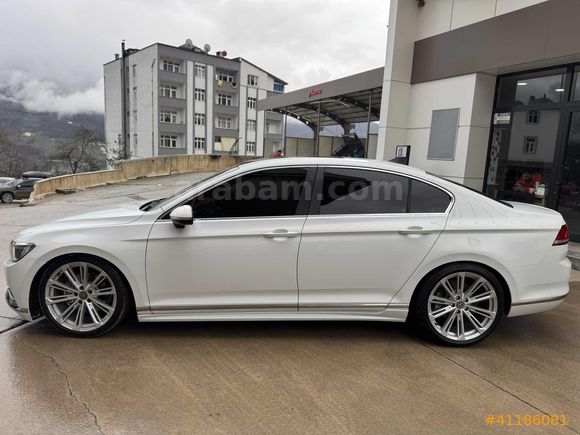 BERBEROĞLU/2015/B8/1.4TSİ/MANUEL/TAVAN-BAGAJ/KAPUT ORJİNAL