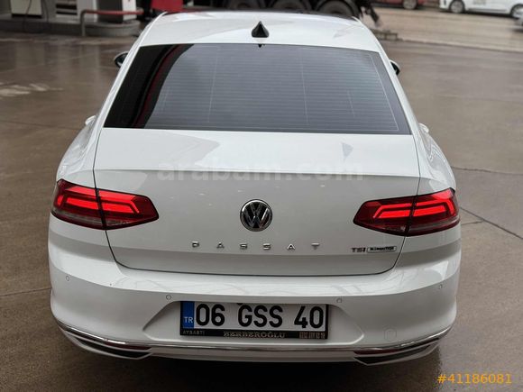BERBEROĞLU/2015/B8/1.4TSİ/MANUEL/TAVAN-BAGAJ/KAPUT ORJİNAL