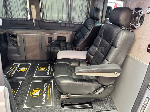 NAZAR'DAN?2009 Viano 2.2CDİ TrendActivty 140 Binde Otm.Vites VİP