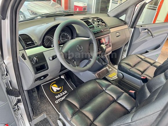 NAZAR'DAN?2009 Viano 2.2CDİ TrendActivty 140 Binde Otm.Vites VİP