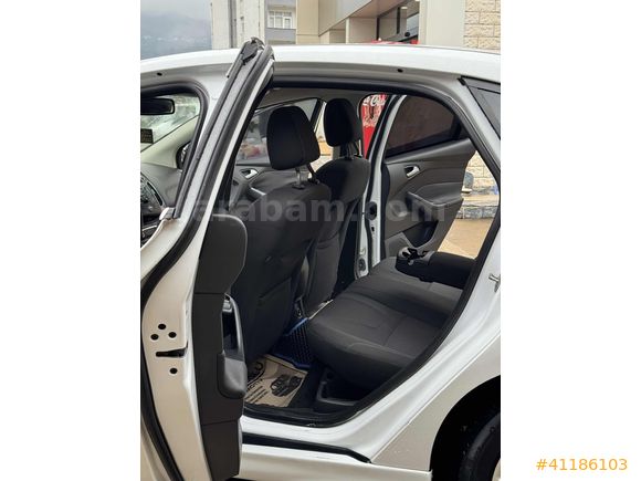 BERBEROĞLU/2011/TİTANİUM/180HP/TURBO/195.000KM/TESLA EKRAN