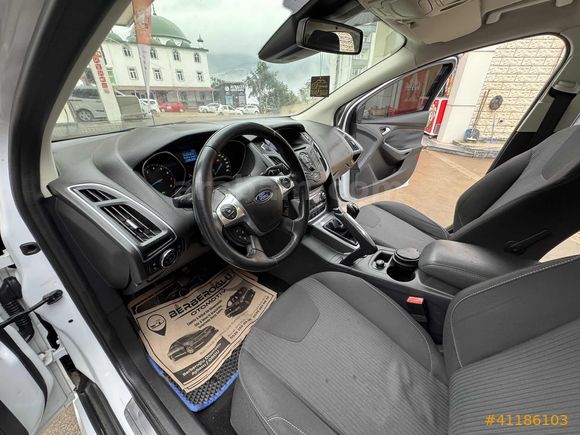 BERBEROĞLU/2011/TİTANİUM/180HP/TURBO/195.000KM/TESLA EKRAN