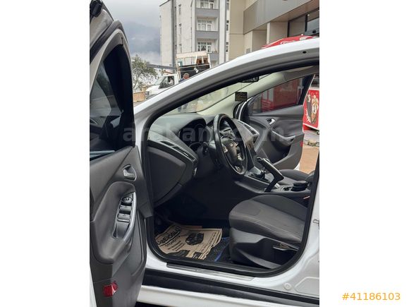 BERBEROĞLU/2011/TİTANİUM/180HP/TURBO/195.000KM/TESLA EKRAN