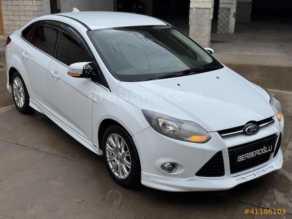 BERBEROĞLU/2011/TİTANİUM/180HP/TURBO/195.000KM/TESLA EKRAN