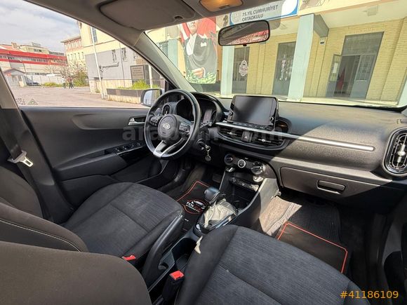TOLCAR ( KIA PICANTO 1.0 L COOL )