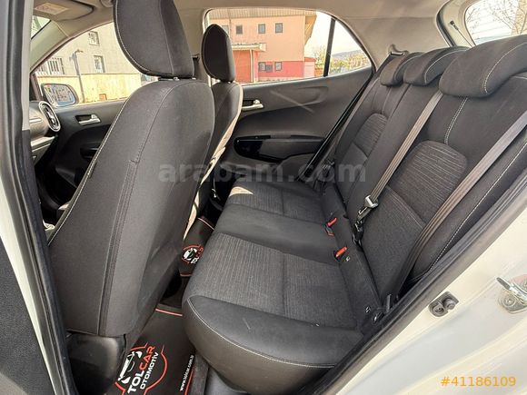 TOLCAR ( KIA PICANTO 1.0 L COOL )