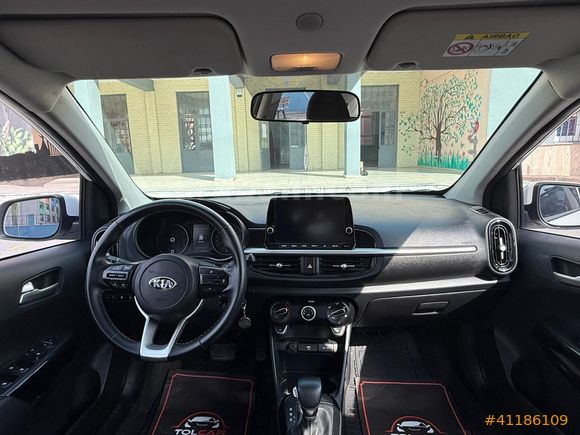 TOLCAR ( KIA PICANTO 1.0 L COOL )